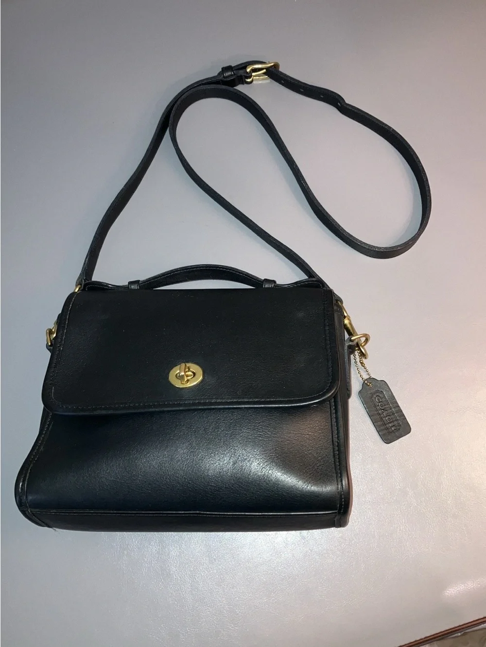 Coach Vintage Court 9870 Crossbody Bag Navy Blue